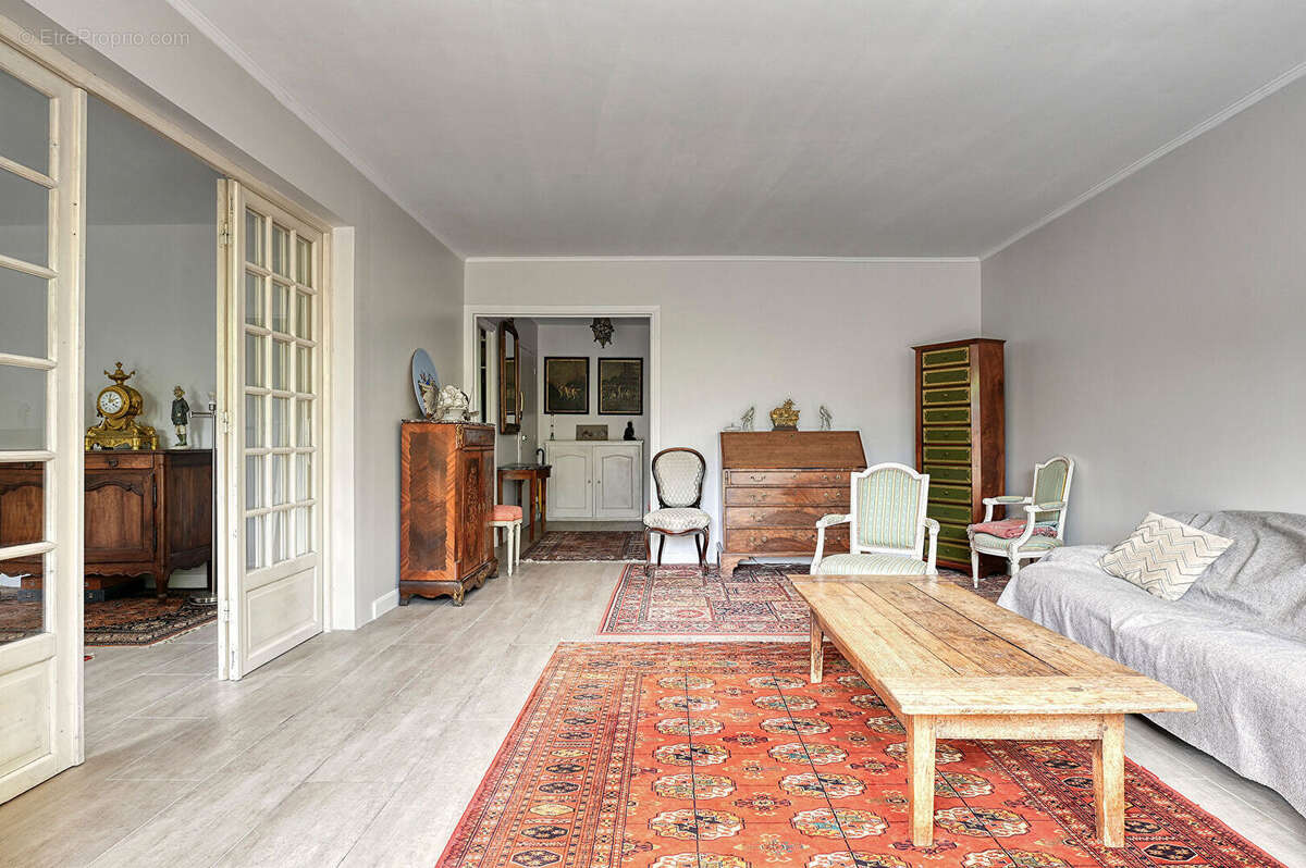 Appartement à VERSAILLES