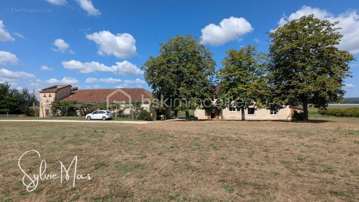 Maison à SAINT-GEORGES