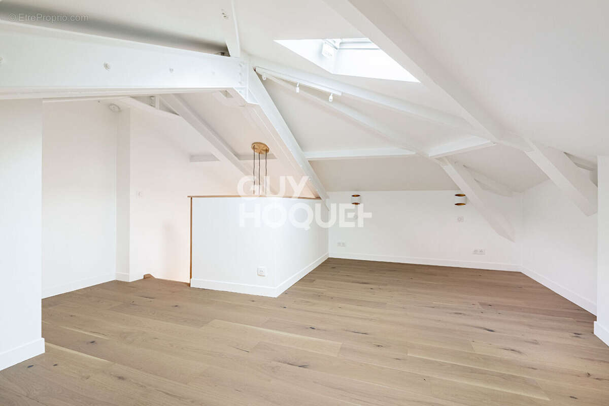 Appartement à ASNIERES-SUR-SEINE