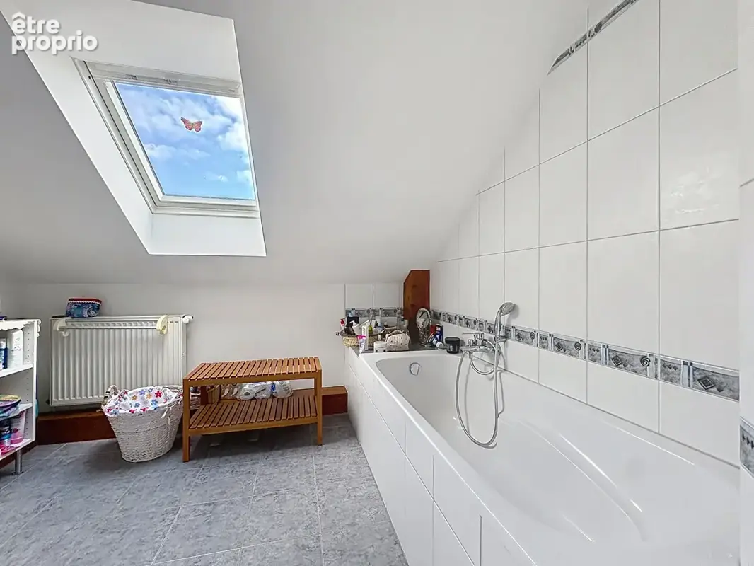 Exclusivité - Maison familiale 4 chambres avec dépendance - photo 10