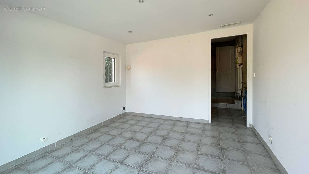 A 10 minutes d'Uzès, villa de plain-pied avec jardin, piscine et pool-house - photo 27