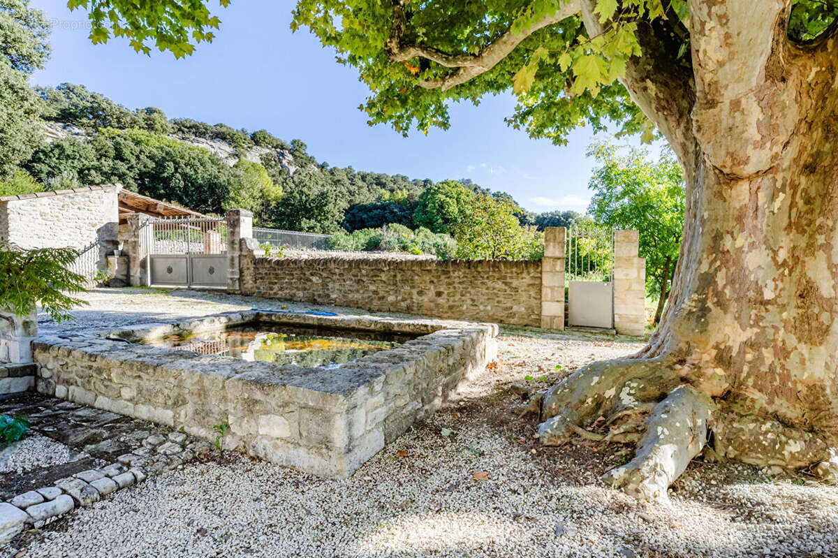 Maison à GRIGNAN