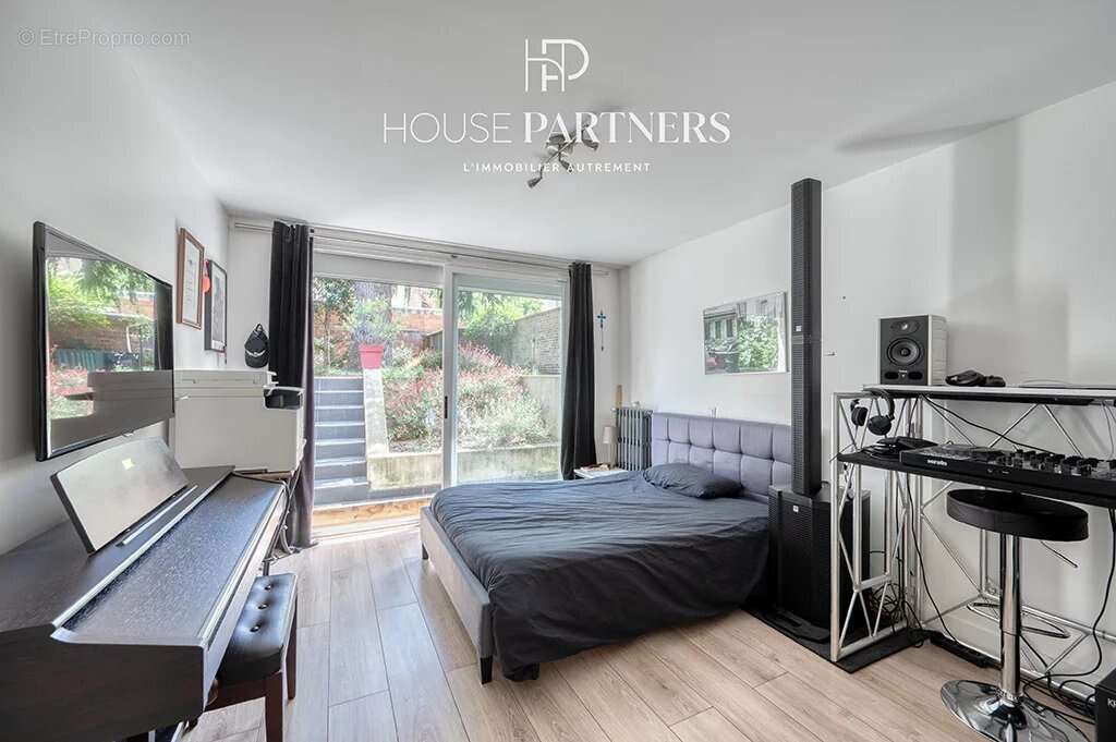 Maison à NANTERRE