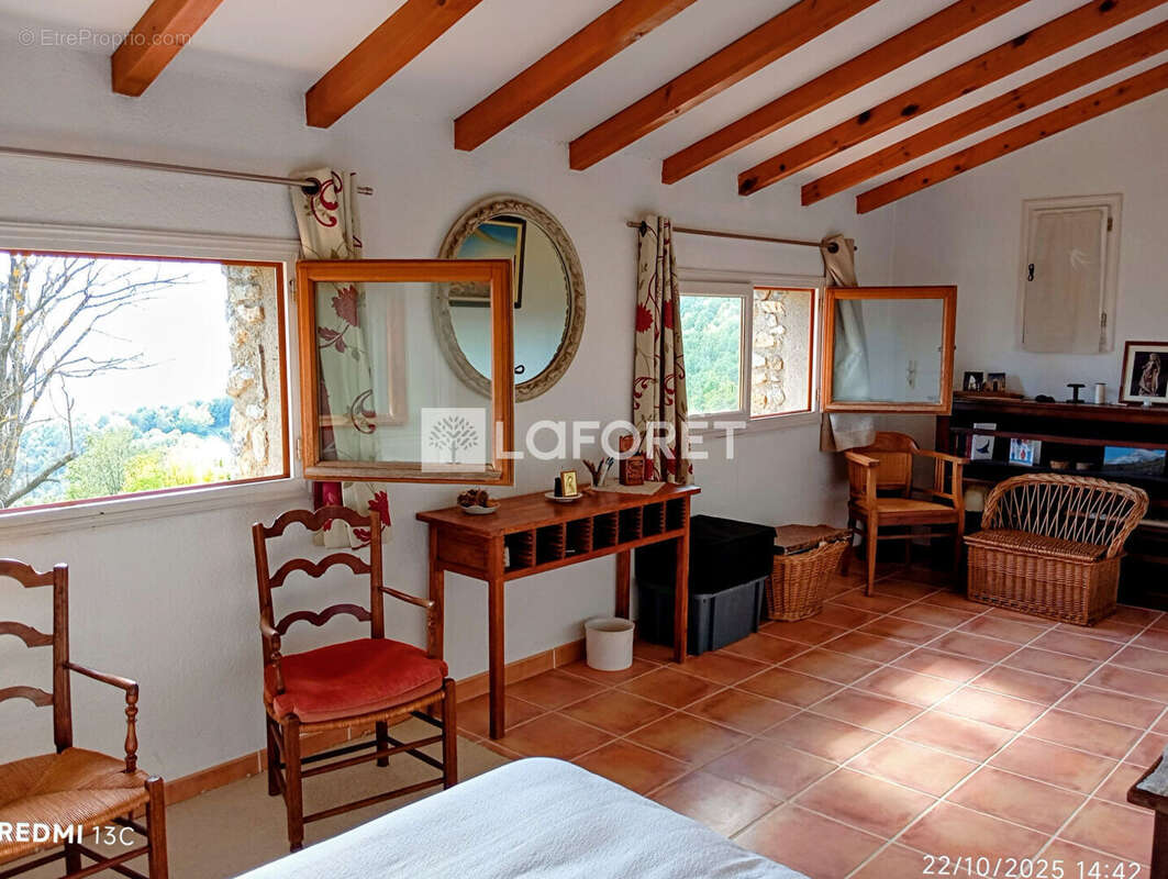 Maison à MONTFERRER