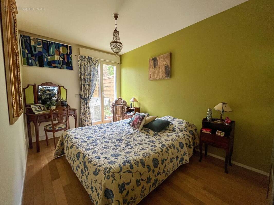 Appartement à LE RAINCY