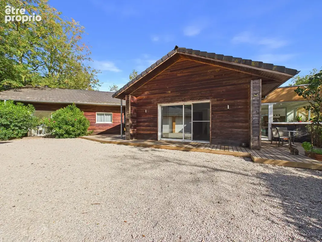 Maison d'exception de 230 m2 avec piscine chauffée - photo 14