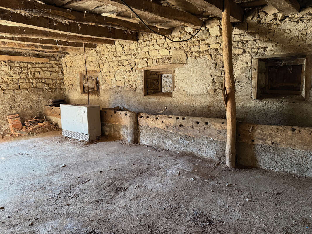 Maison à LA PETITE-MARCHE