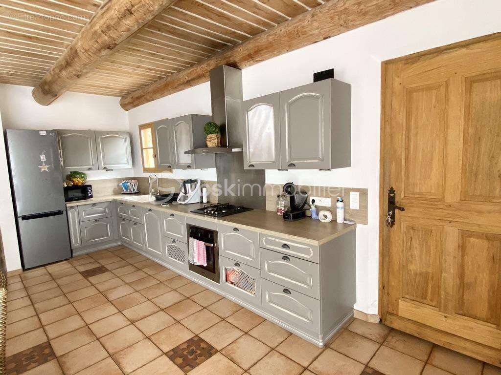 Maison à LA MOTTE