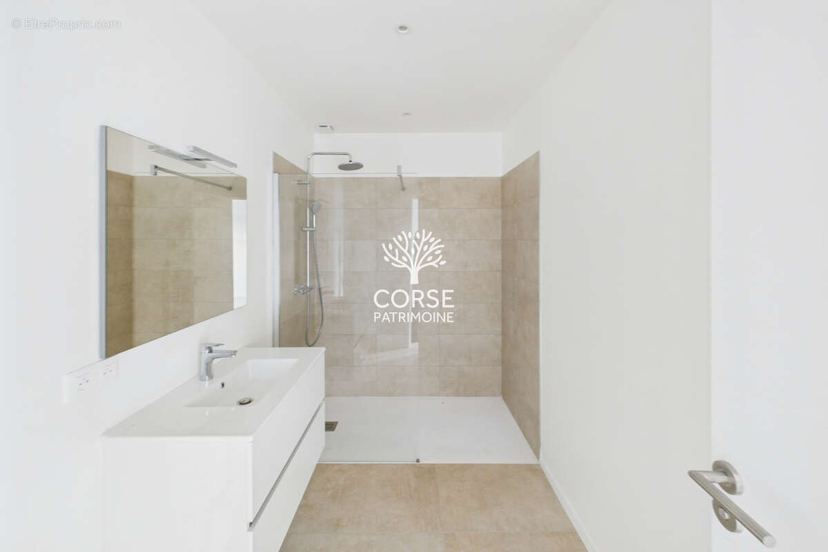 Appartement à PORTO-VECCHIO