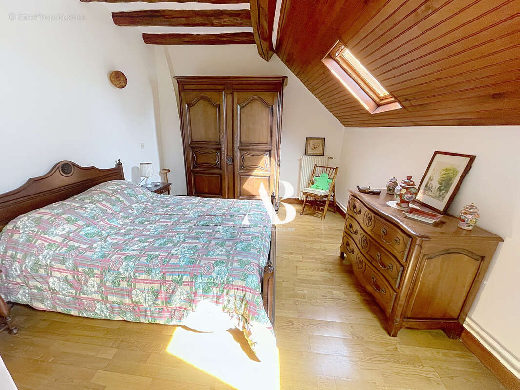 Maison à LA CHAPELLE-RABLAIS