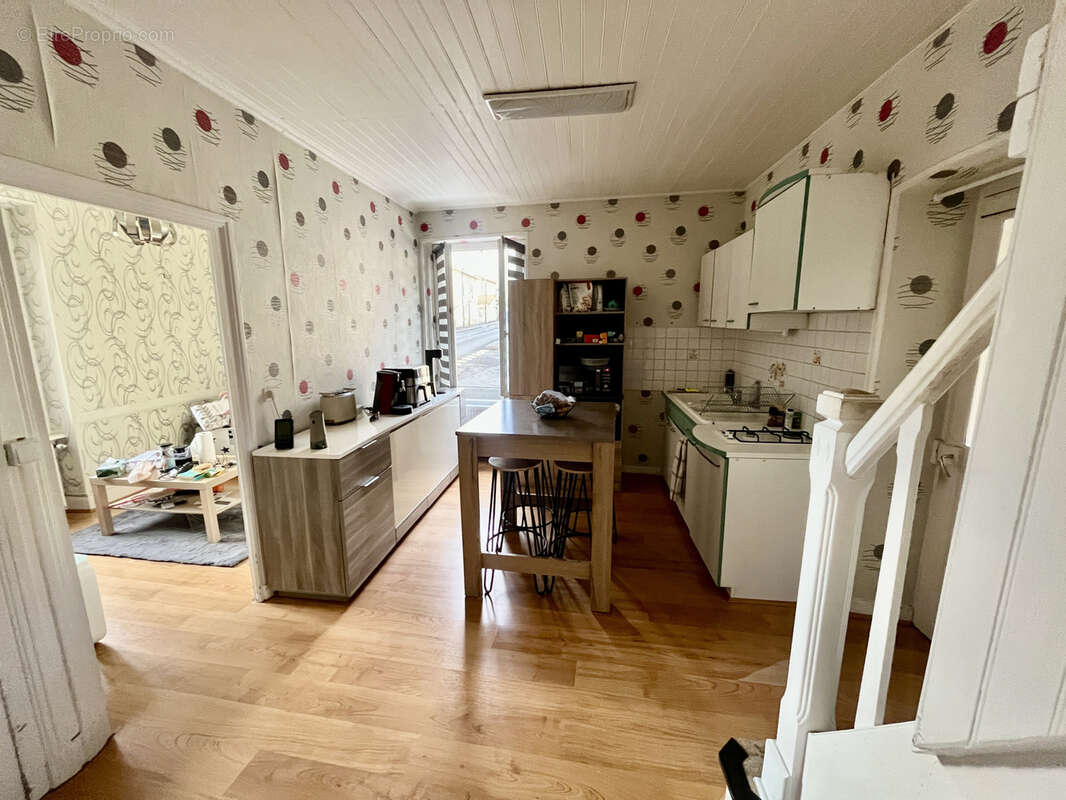 Maison à FRUGERES-LES-MINES