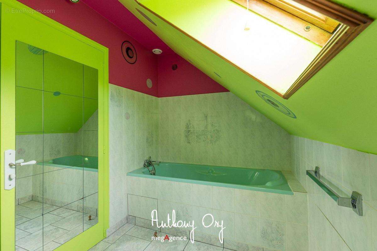 Maison à SAINT-SEVER-CALVADOS