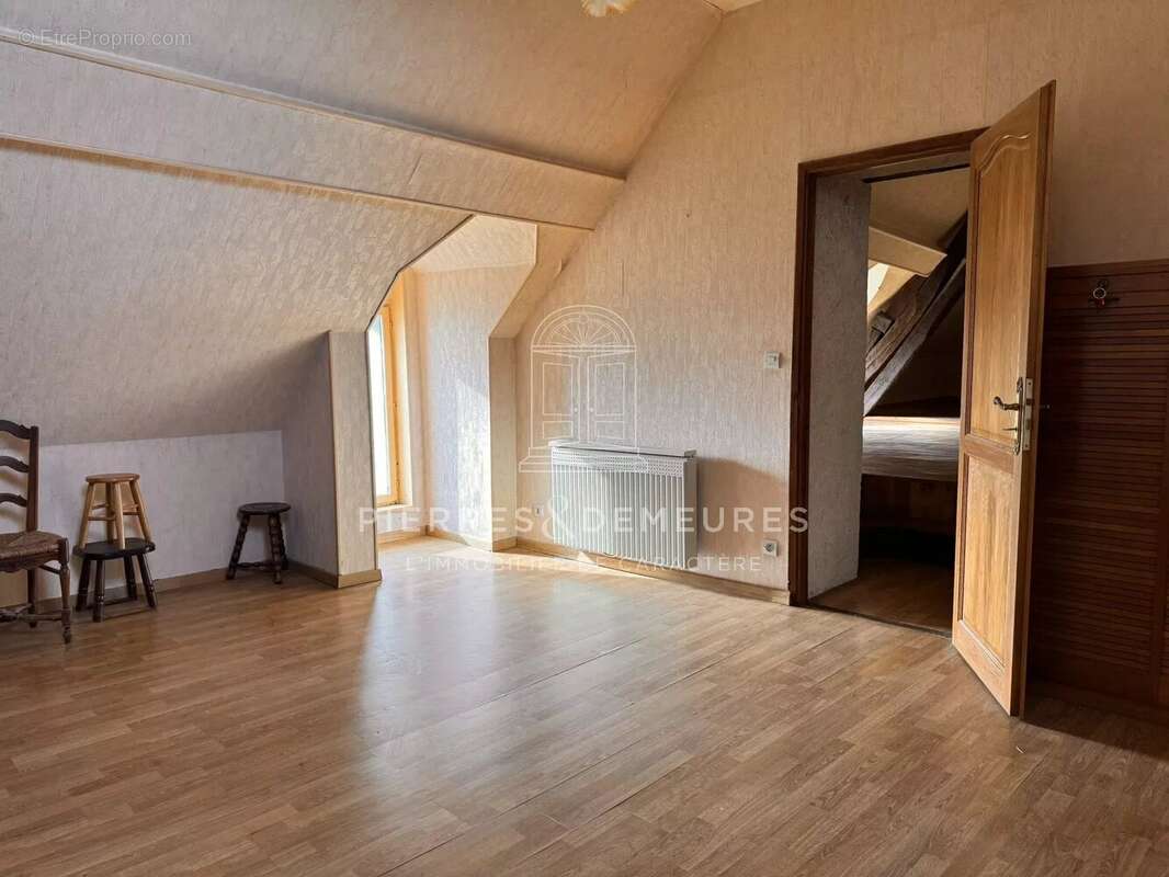 Maison à CERBOIS