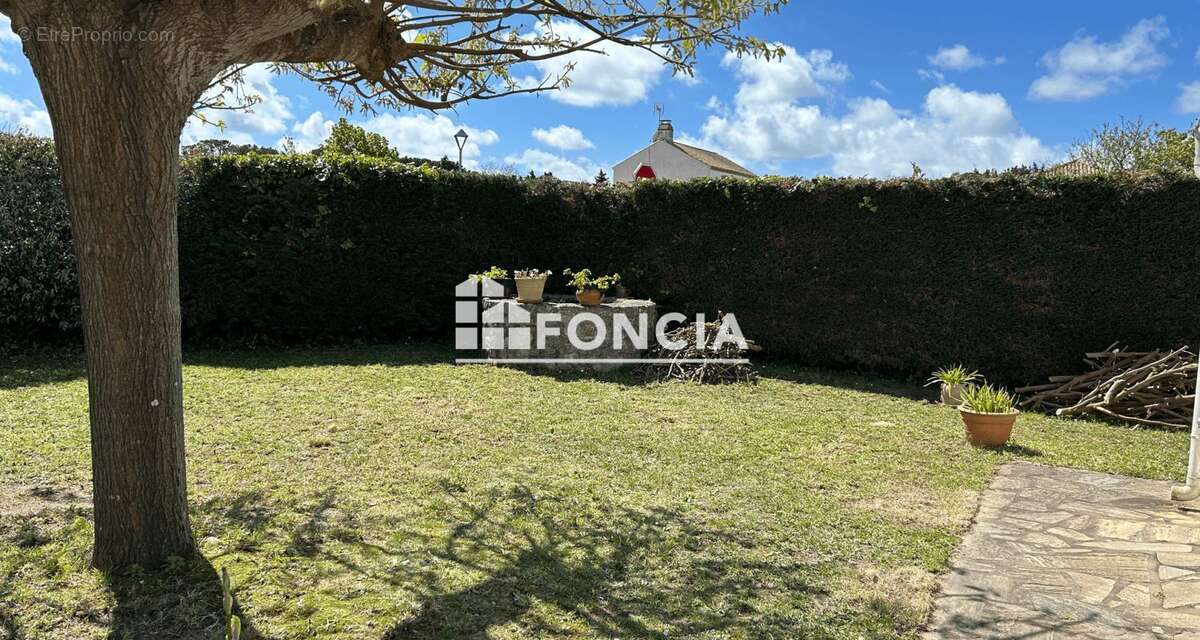 Maison à L&#039;EPINE