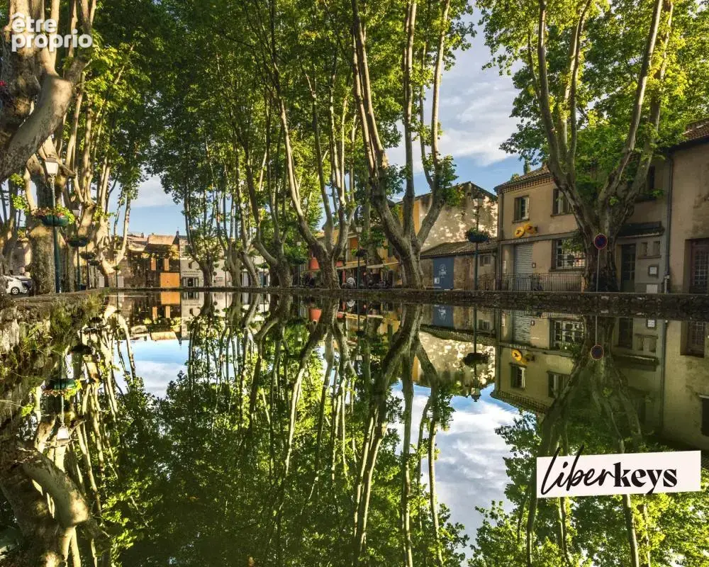 Cucuron – Appartement 2 pièces de 50 m² avec terrasse au cœur du village - photo 4