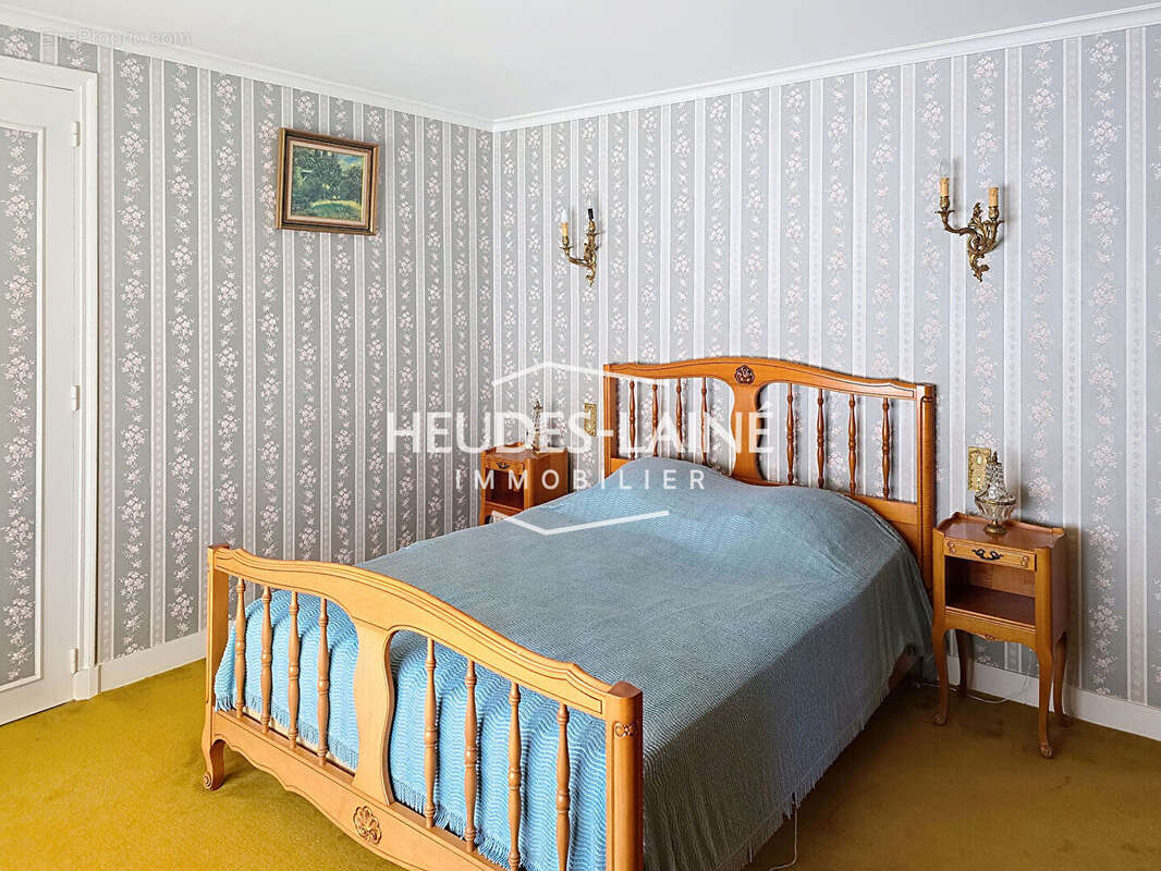 Maison à SAINT-POIS