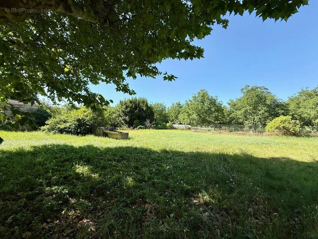 Maison à CHATILLON-SAINT-JEAN