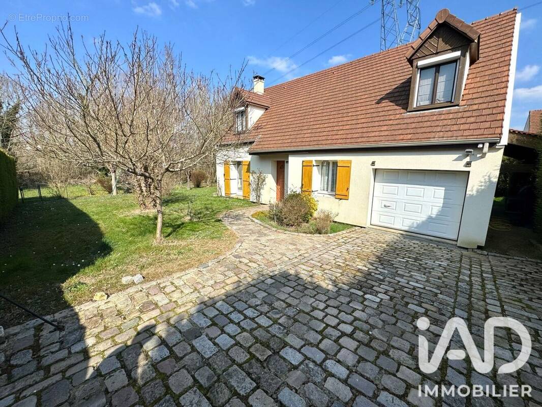 Photo 1 - Maison à EGLY