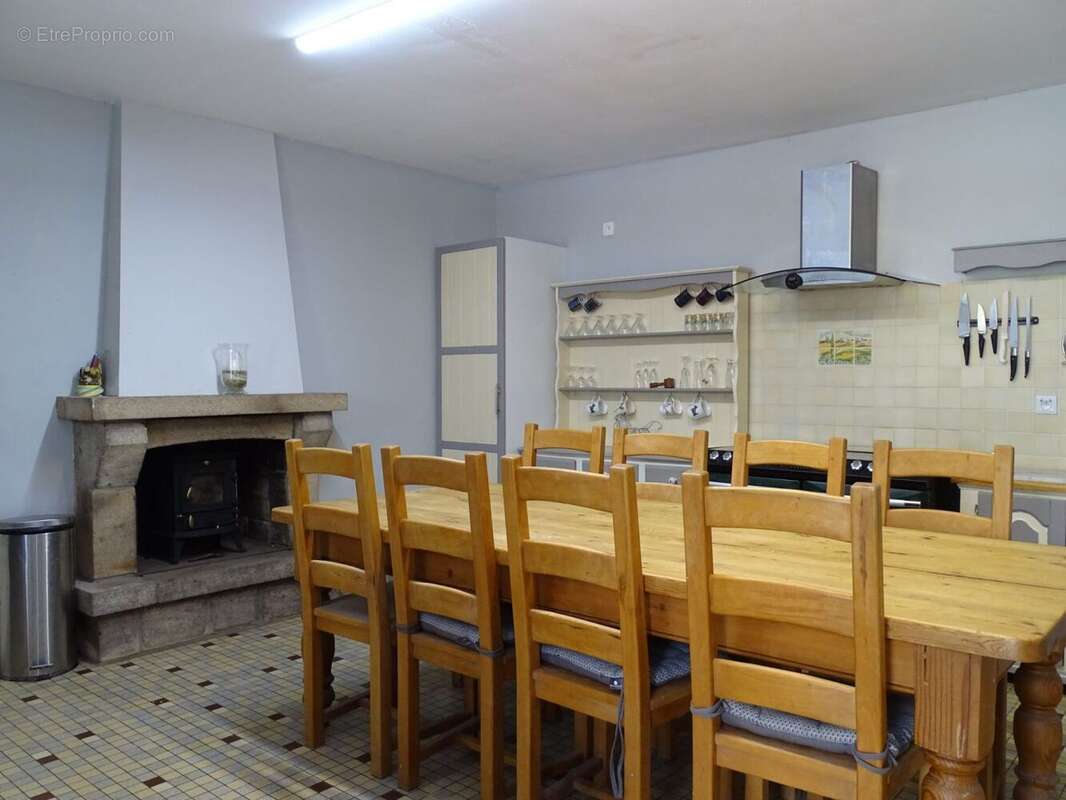 Maison à GLOMEL