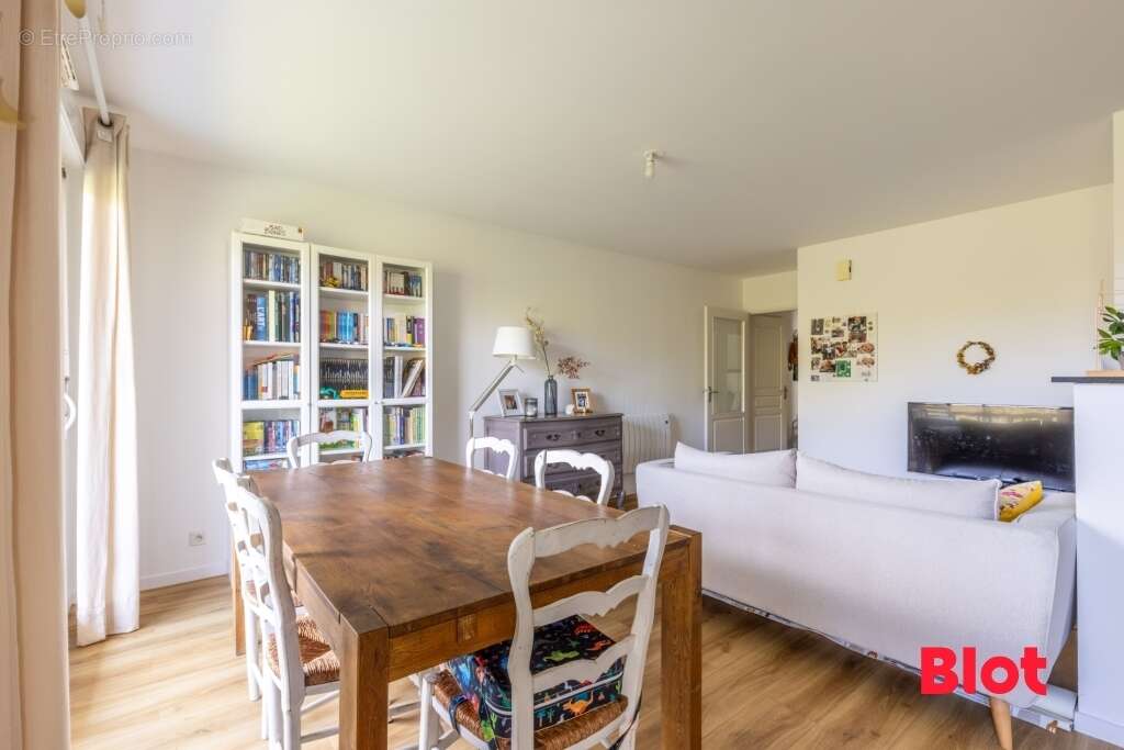 Appartement à CHANTEPIE