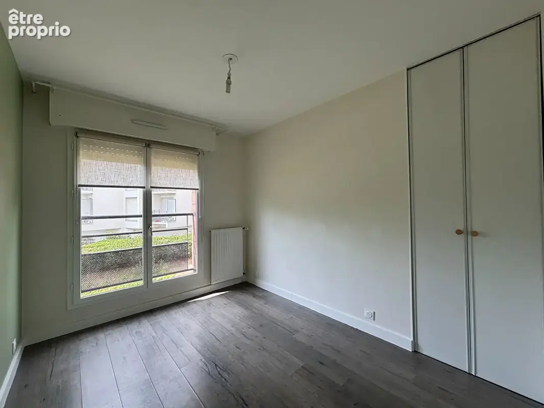 EXCLUSIVITE - RENNES Grand T3 - Mabilais - Balcon - Ascenseur - photo 9
