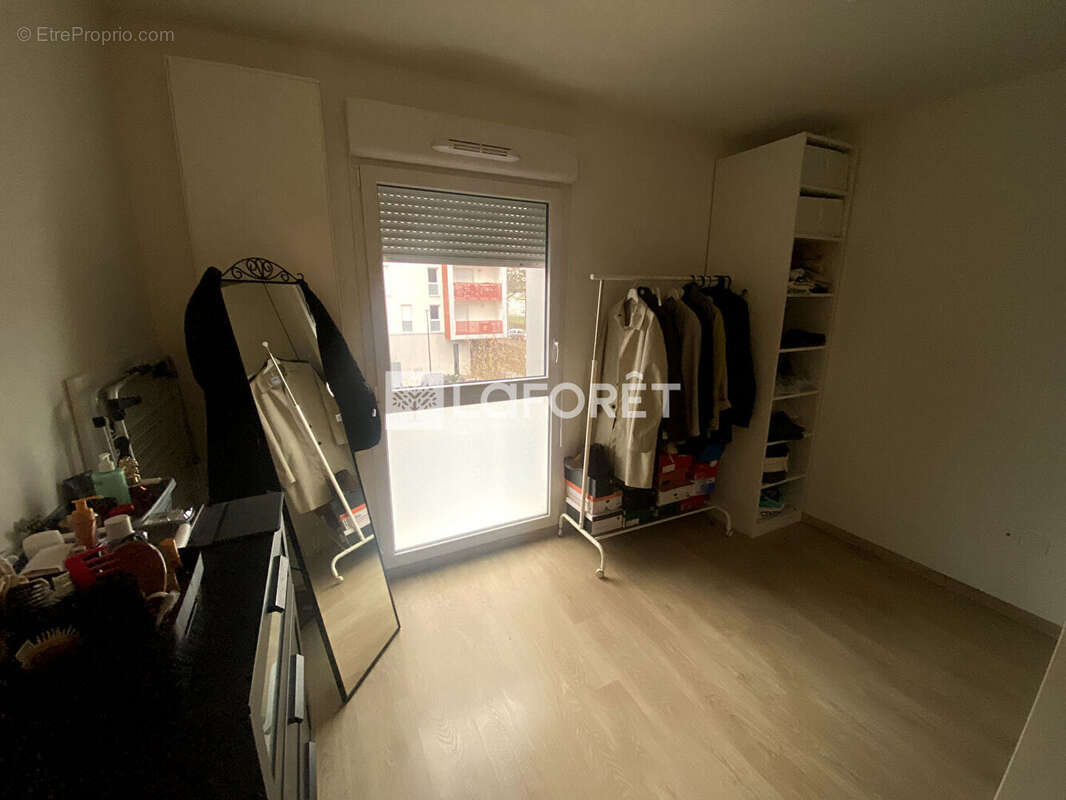 Appartement à LES MUREAUX