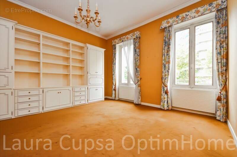 Appartement à BOURG-LA-REINE