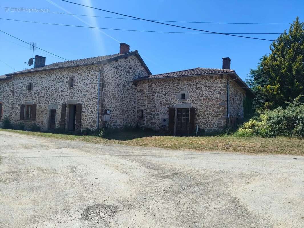 Appartement 140 m² à Maisonnais-Sur-Tardoire  - photo 5