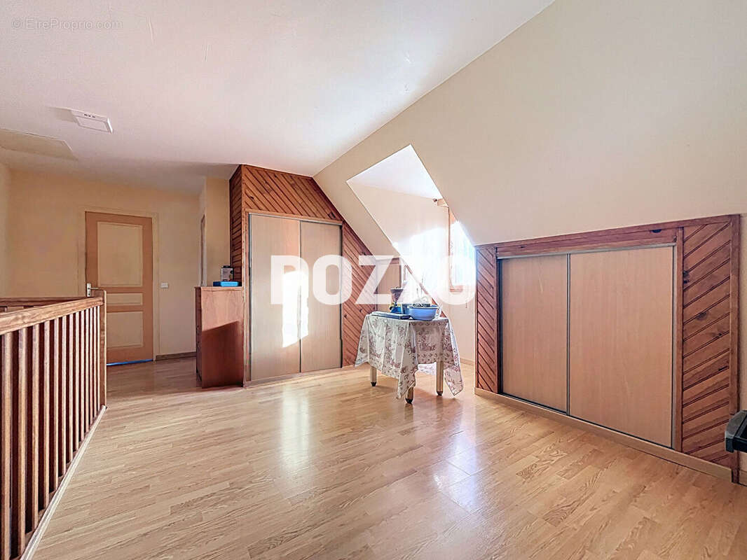 Maison à SAINT-HILAIRE-DU-HARCOUET