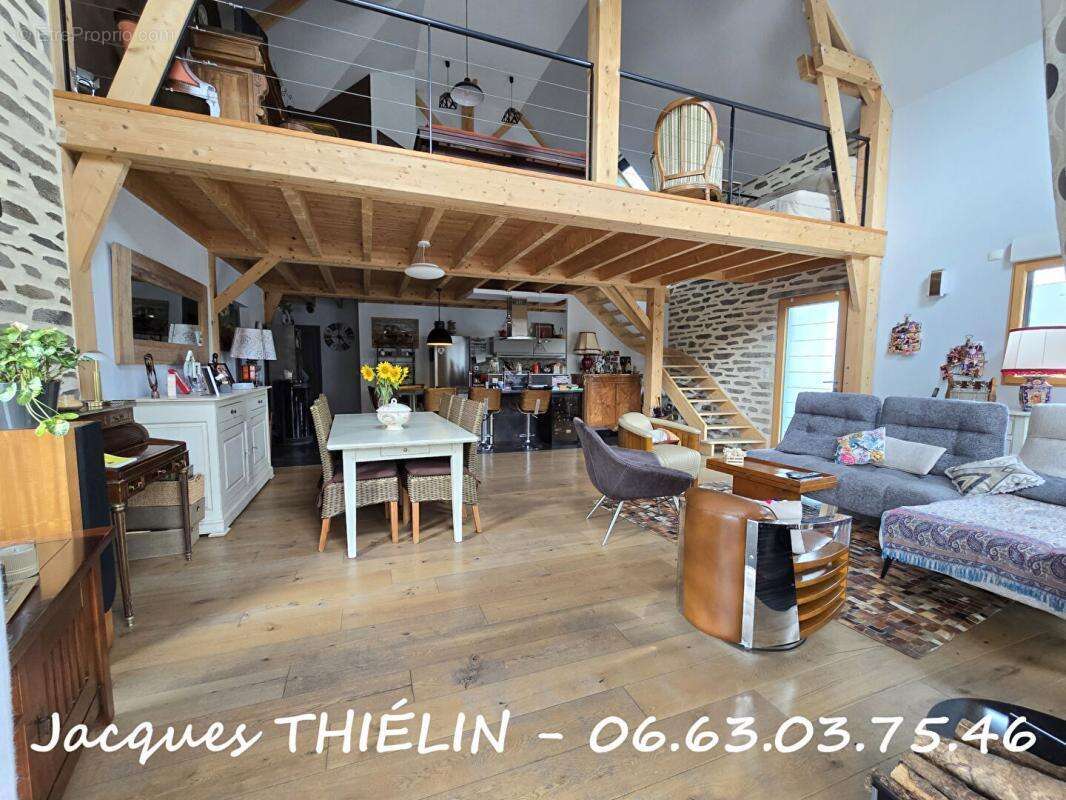 Maison à LONGUE-JUMELLES