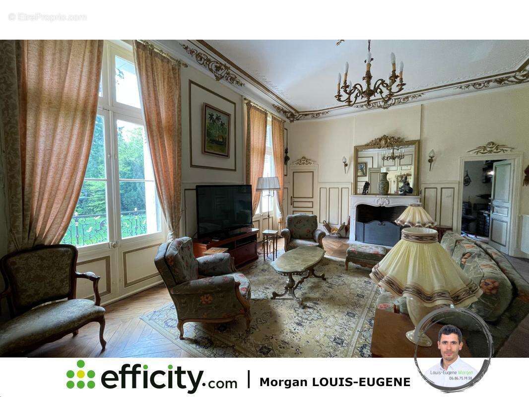 Maison à TOURNON-SAINT-PIERRE