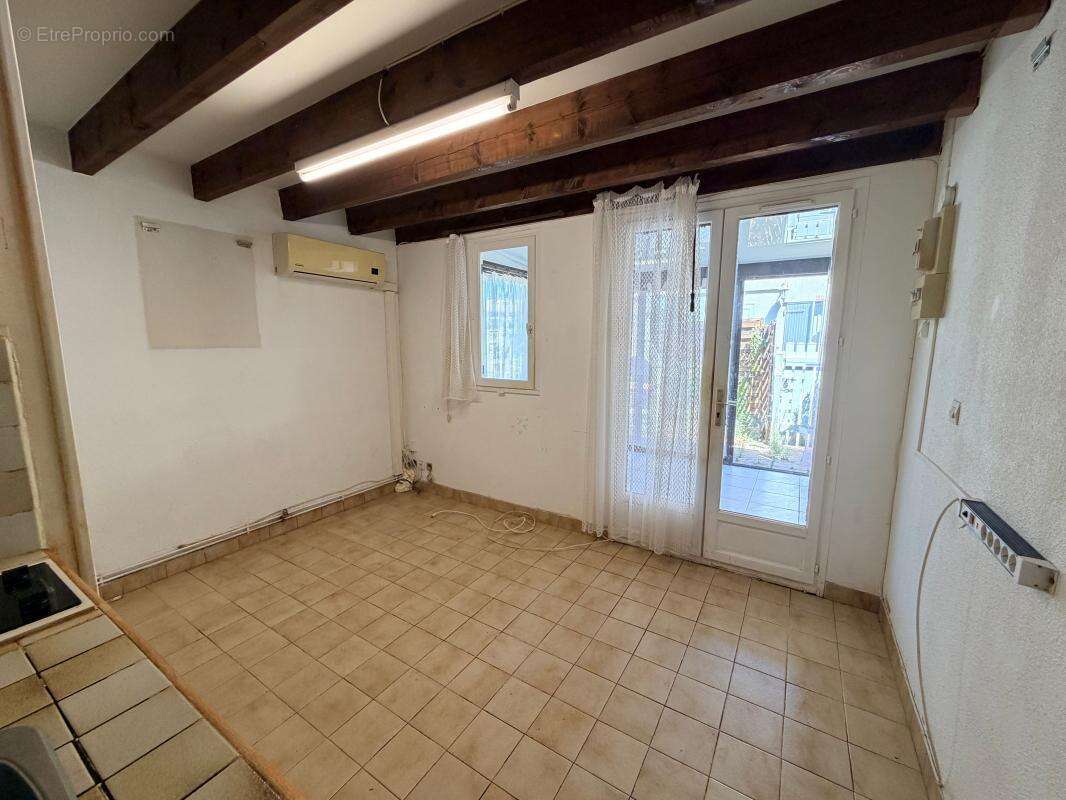 À Vendre - Marseillan plage -Pavillon à rénover – À deux pas de la plage ! - photo 5