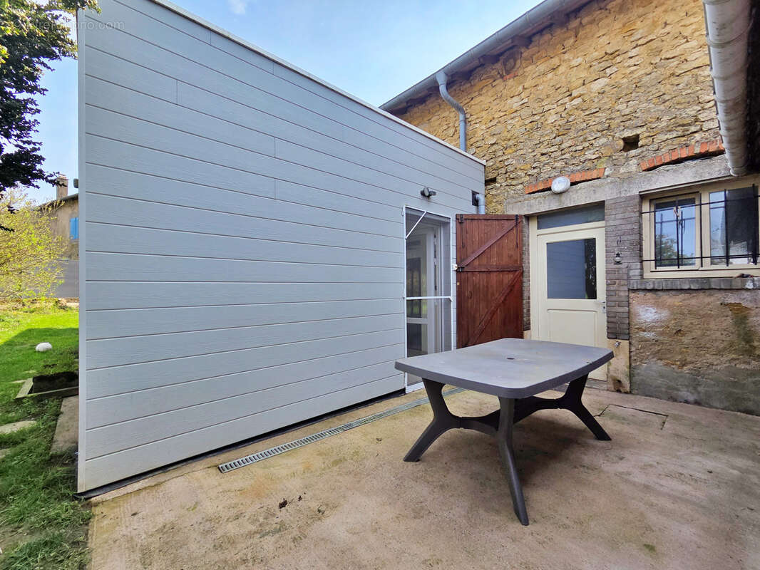 Maison à XIVRAY-ET-MARVOISIN