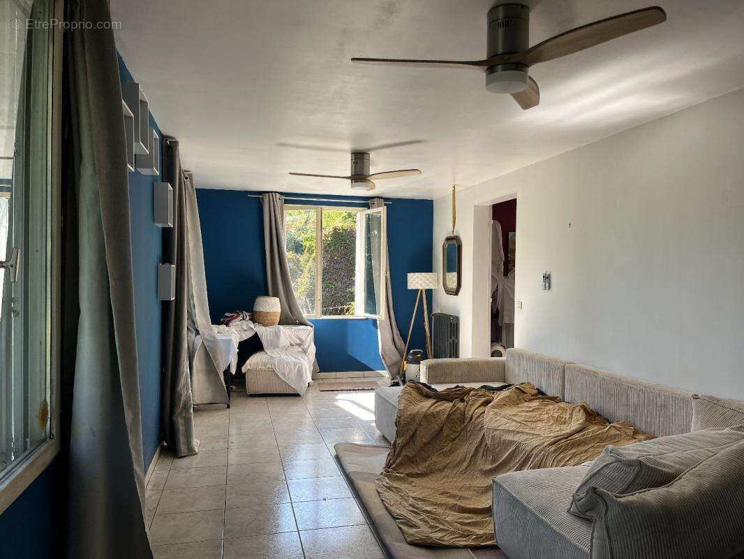 Maison à LISSAC-ET-MOURET