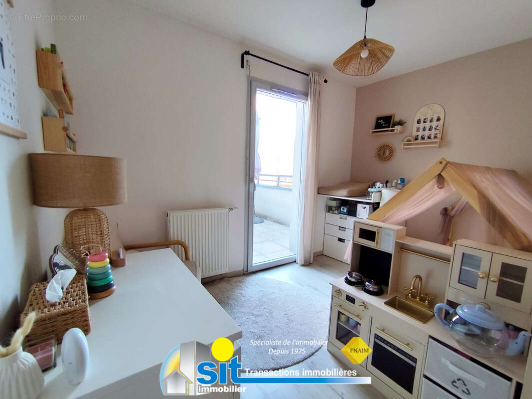 Appartement à PONT-EVEQUE