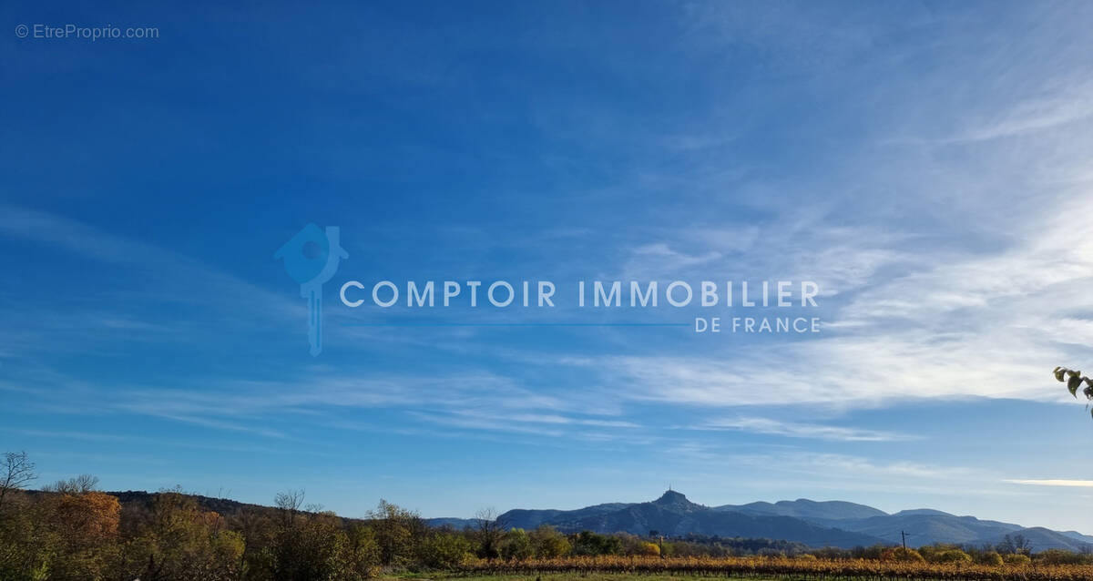 Terrain à LABEAUME