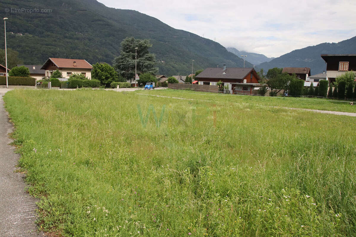 Terrain à LA BATHIE