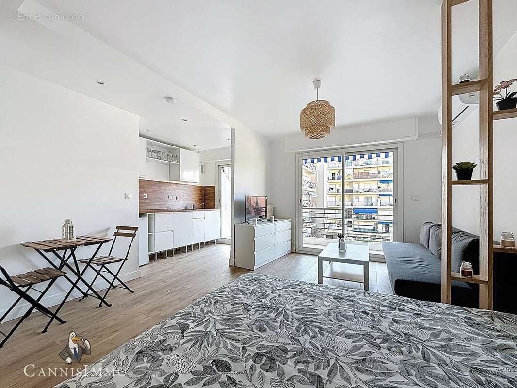 Appartement à CANNES