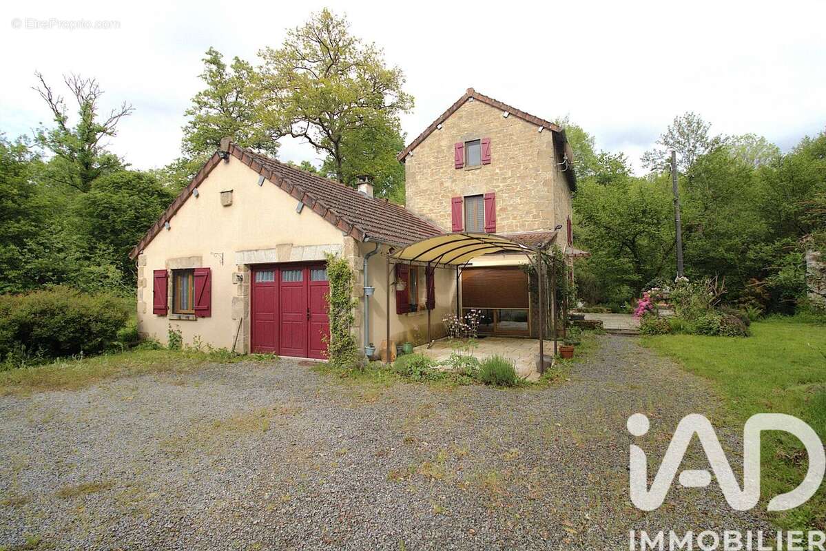 Maison 154 m² à Saint-Pardoux-Morterolles  - photo 3