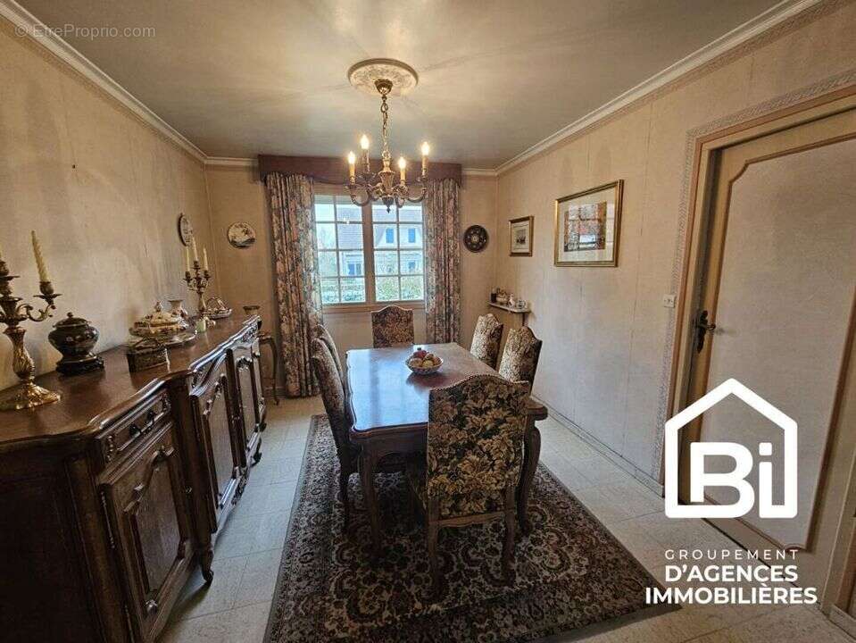 Maison à EPRON