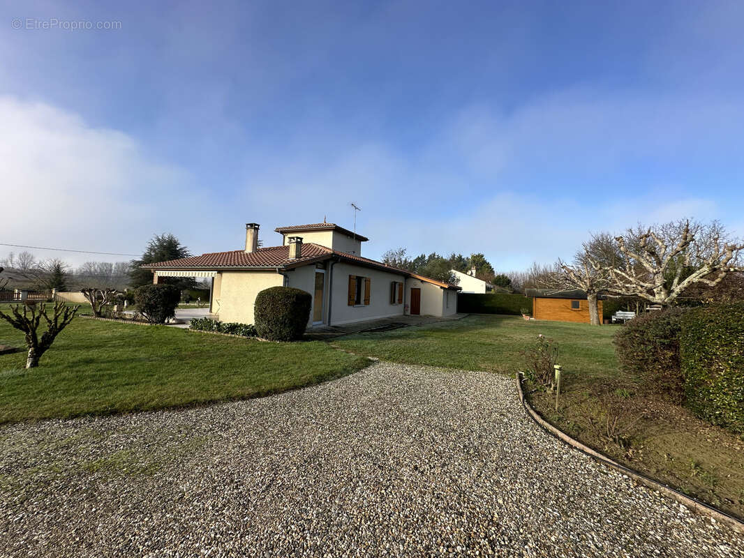 Maison à SAINT-PIERRE-SUR-DROPT