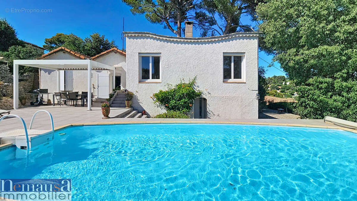 Maison à NIMES