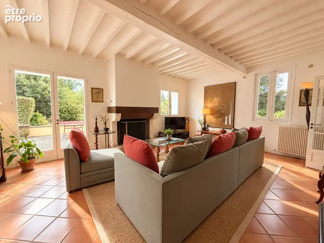 Maison Béarnaise de caractère - 180 m2 - 4 chambres - Dépendances - photo 6
