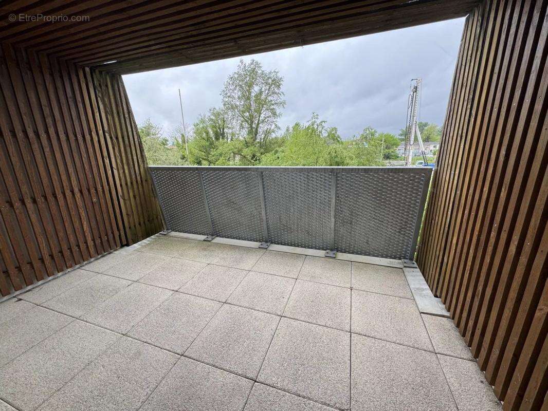 Appartement à BEGLES