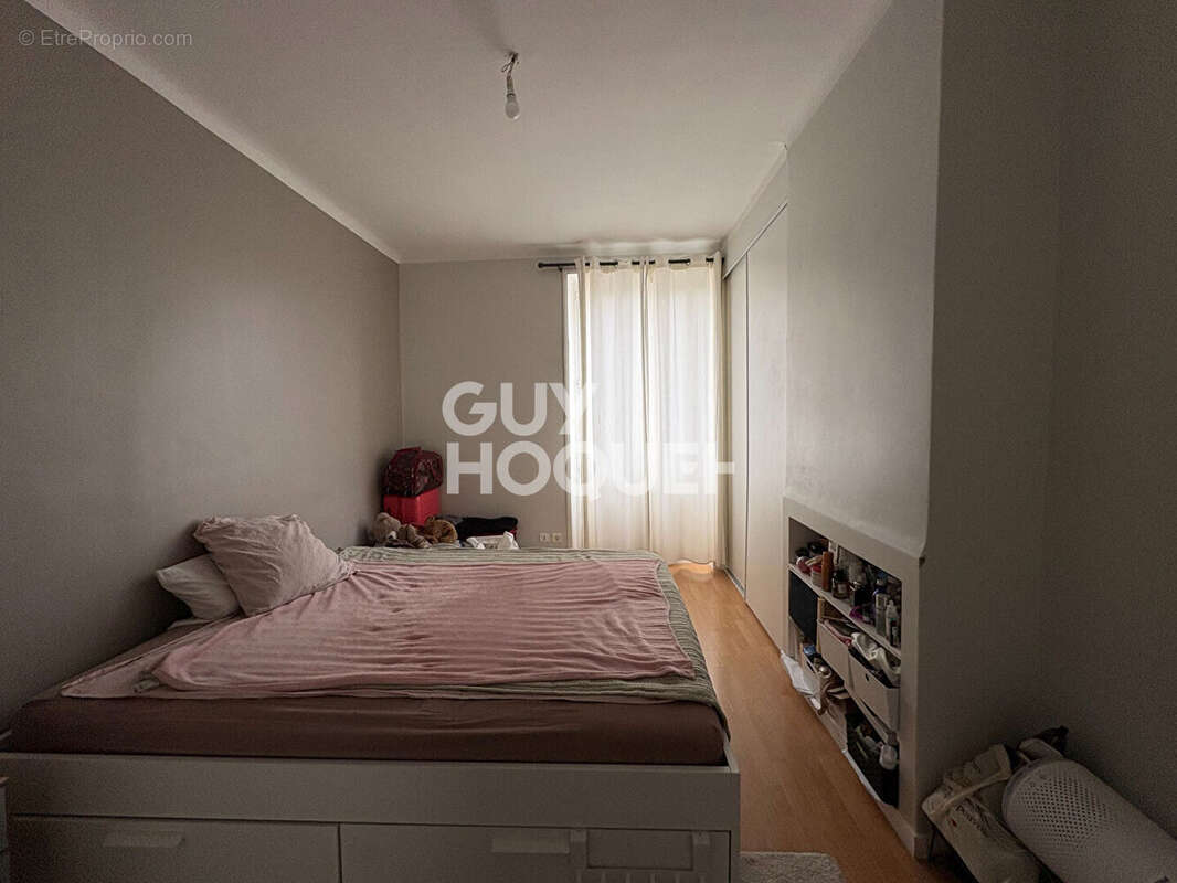 Appartement à GRIGNY