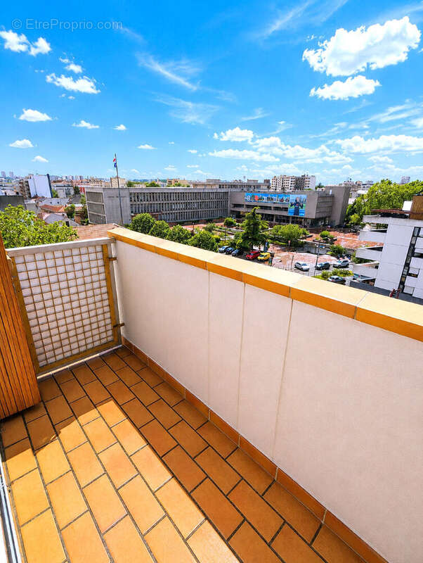 Appartement à BONDY