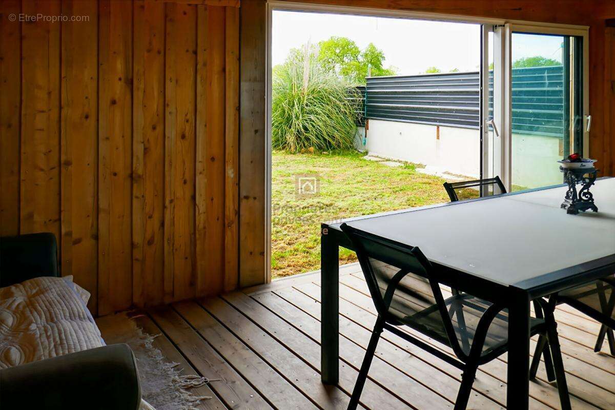 Maison à SAINT-PIERRE-DE-BAT