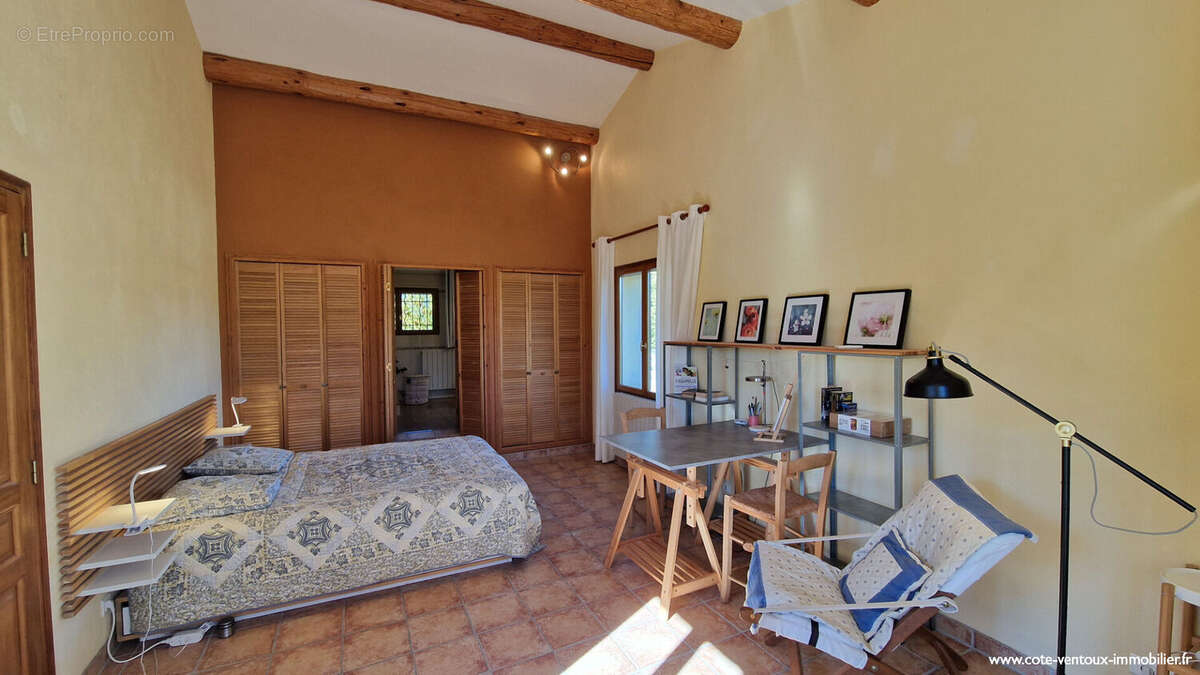 Maison à MALEMORT-DU-COMTAT