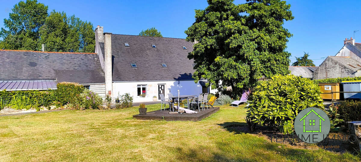 Commerce 324 m² à Loguivy-Plougras  - photo 6