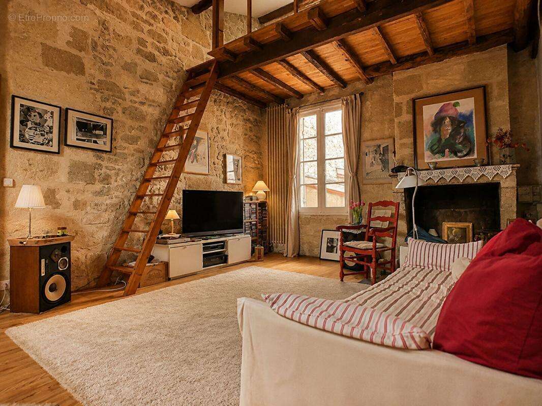 Vente T4 98m2 BORDEAUX (33800) - photo 3